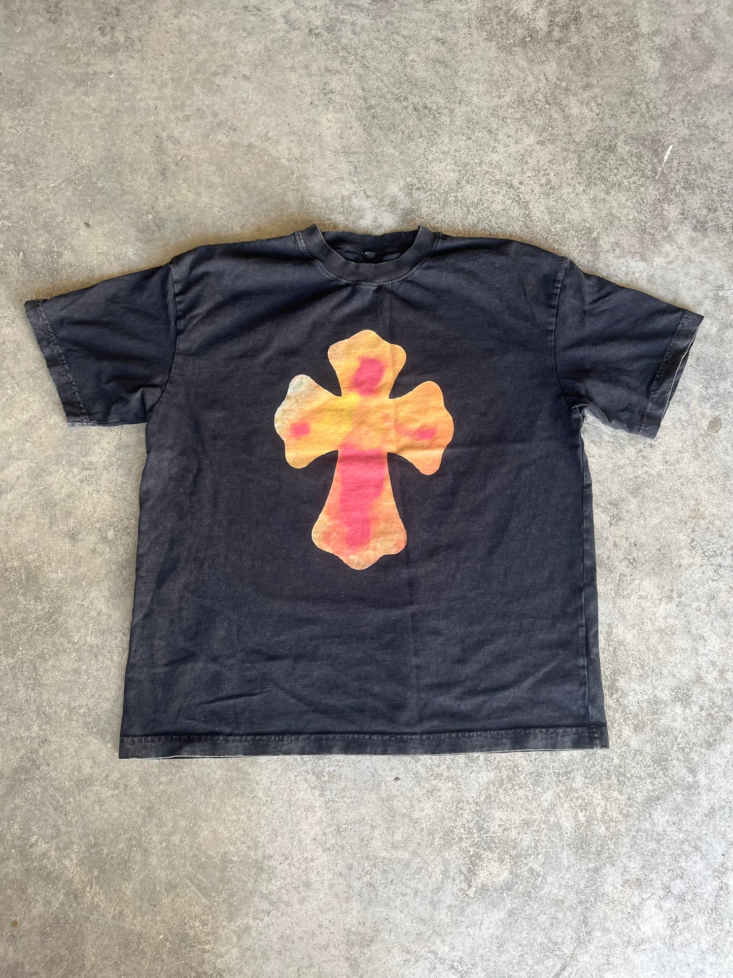 HEATWAVE CROSS TEE