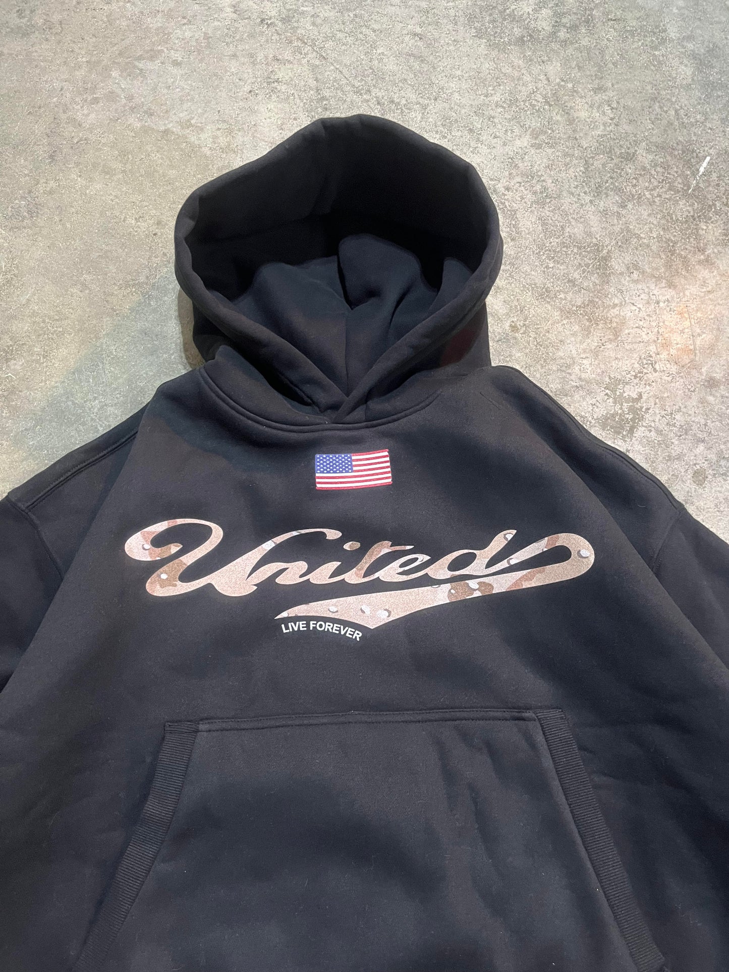 UNITED CAMO OVERSIZED BOXY HOODIE